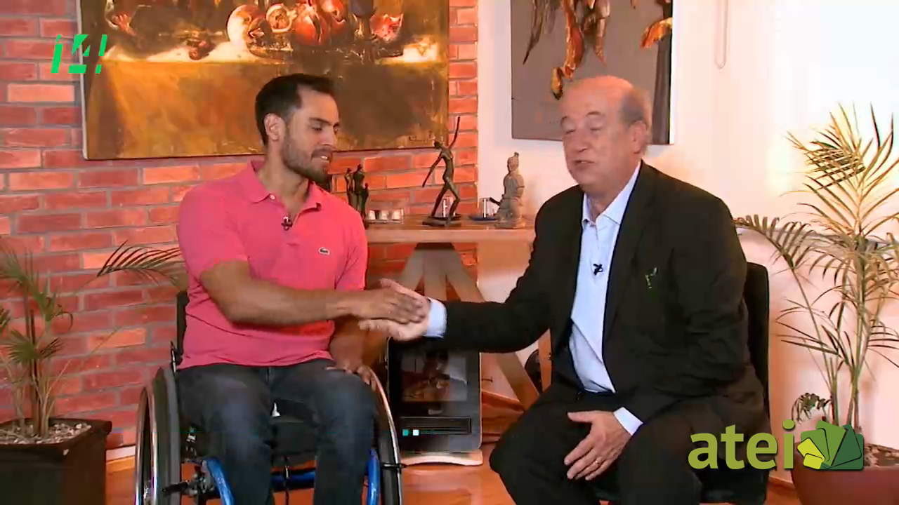 6 DANIEL GOMEZ-