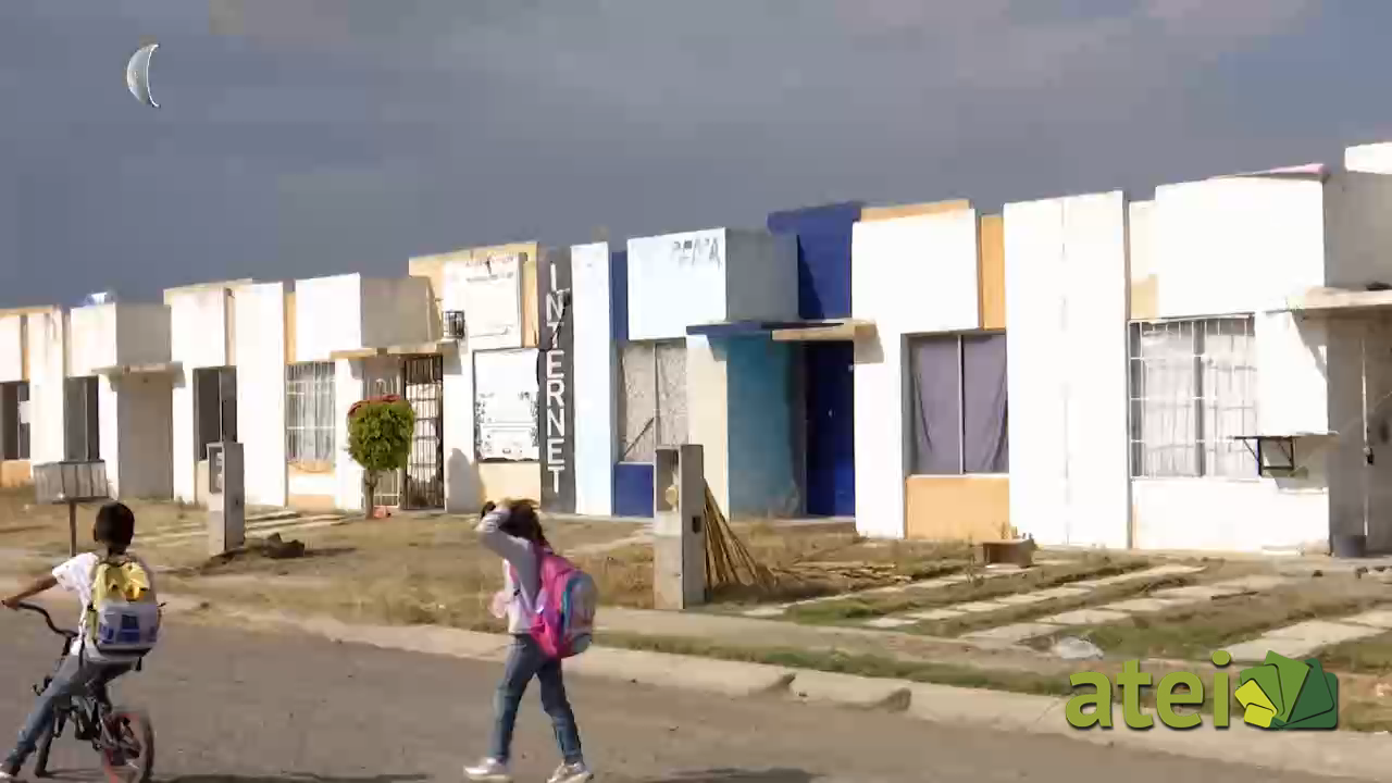 VIVIENDA ABANDONADA PROMESAS INCUMPLIDAS B2