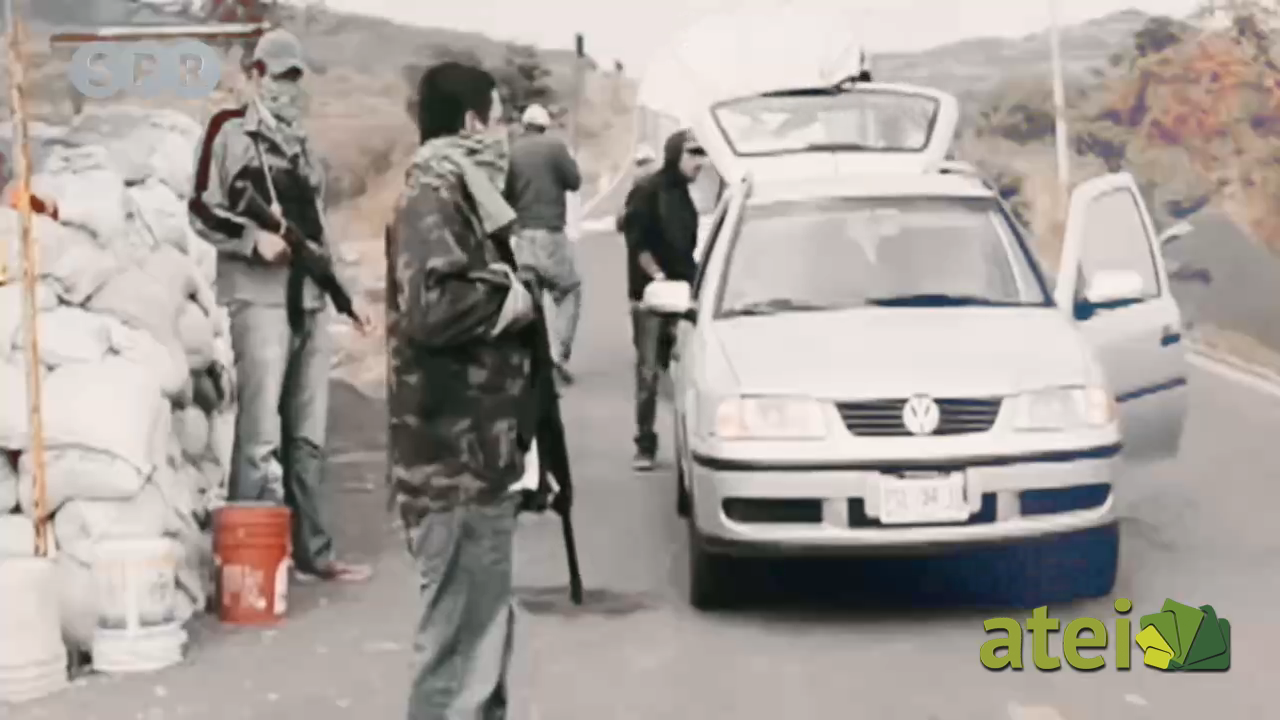 Aguililla. La disputa entre dos fuegos B3